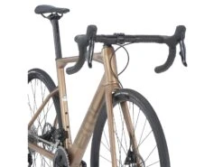 BMC Roadmachine Four Rival AXS Vélo De Route Carbone 2023 7 BMC Roadmachine Four Rival AXS Vélo De Route Carbone 2023 -Équipement Vélo bmc roadmachine four rival axs velo de route carbone 2023 1