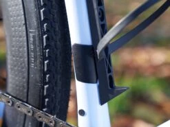 BMC Support De Dérailleur Avant Et Couvercle Kaius KAS01 - 30004027 -Équipement Vélo bmc support de derailleur avant et couvercle kaius kas01 30004027 2