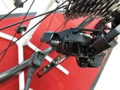 BMC Teammachine SLR01 One Dura-Ace Di2 Disc 12v Vélo De Course 2022 -Équipement Vélo bmc teammachine slr01 one dura ace di2 disc 12v velo de course 2022 7