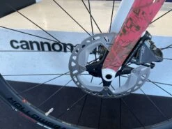 CANNONDALE SuperSix Evo Hi-Mod Ultegra Team Replica Education First 2023 -Équipement Vélo cannondale supersix evo hi mod ultegra team replica education first 2023 8