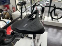 CANNONDALE SystemSix Hi-Mod Carbon Ultegra Di2 Replica Education First 2023 -Équipement Vélo cannondale systemsix hi mod carbon ultegra di2 replica education first 2023 4