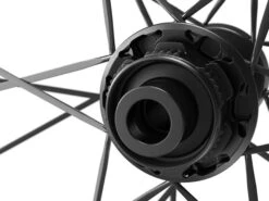 Dt-swiss DT Swiss Roues Carbone ERC 1100 Dicut® DB 35mm Disques/tubeless Ready 2023 -Équipement Vélo dt swiss roues carbone erc 1100 dicut db 35mm disquestubeless ready 2023 4