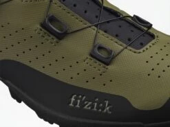 FIZIK Terra Atlas Chaussures Gravel Army Black -Équipement Vélo fizik terra atlas chaussures gravel army black 3