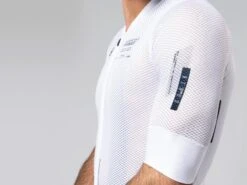 GOBIK Carrera 2.0 Unisex Hakuba Maillot Manches Courtes Warm 2023 -Équipement Vélo gobik carrera 20 unisex hakuba maillot manches courtes warm 2023 4