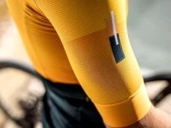GOBIK CX Pro 2.0 Saffron Maillot Manches Courtes Warm 2022 -Équipement Vélo gobik cx pro 20 saffron maillot manches courtes warm 2022 4