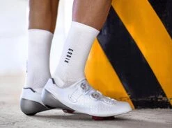 GOBIK Lightweight Antartica Unisex Paire De Chaussettes Cycliste Blanc -Équipement Vélo gobik lightweight antartica unisex paire de chaussettes cycliste blanc 3