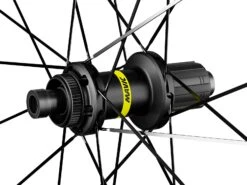 MAVIC Cosmic SL 45 Disc Roues Carbone Tubeless Ready 2023 -Équipement Vélo mavic cosmic sl 45 disc roues carbone tubeless ready 2023 3