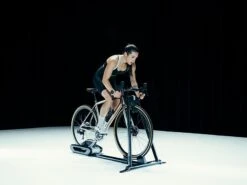 WAHOO FITNESS Bundle Kickr Rollr + Pédales Speedplay Powerlink Zero -Équipement Vélo wahoo fitness bundle kickr rollr pedales speedplay powerlink zero 11