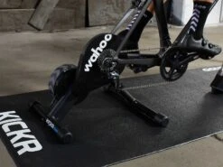 WAHOO FITNESS Home Trainer Kickr Core -Équipement Vélo wahoo fitness home trainer kickr core 6