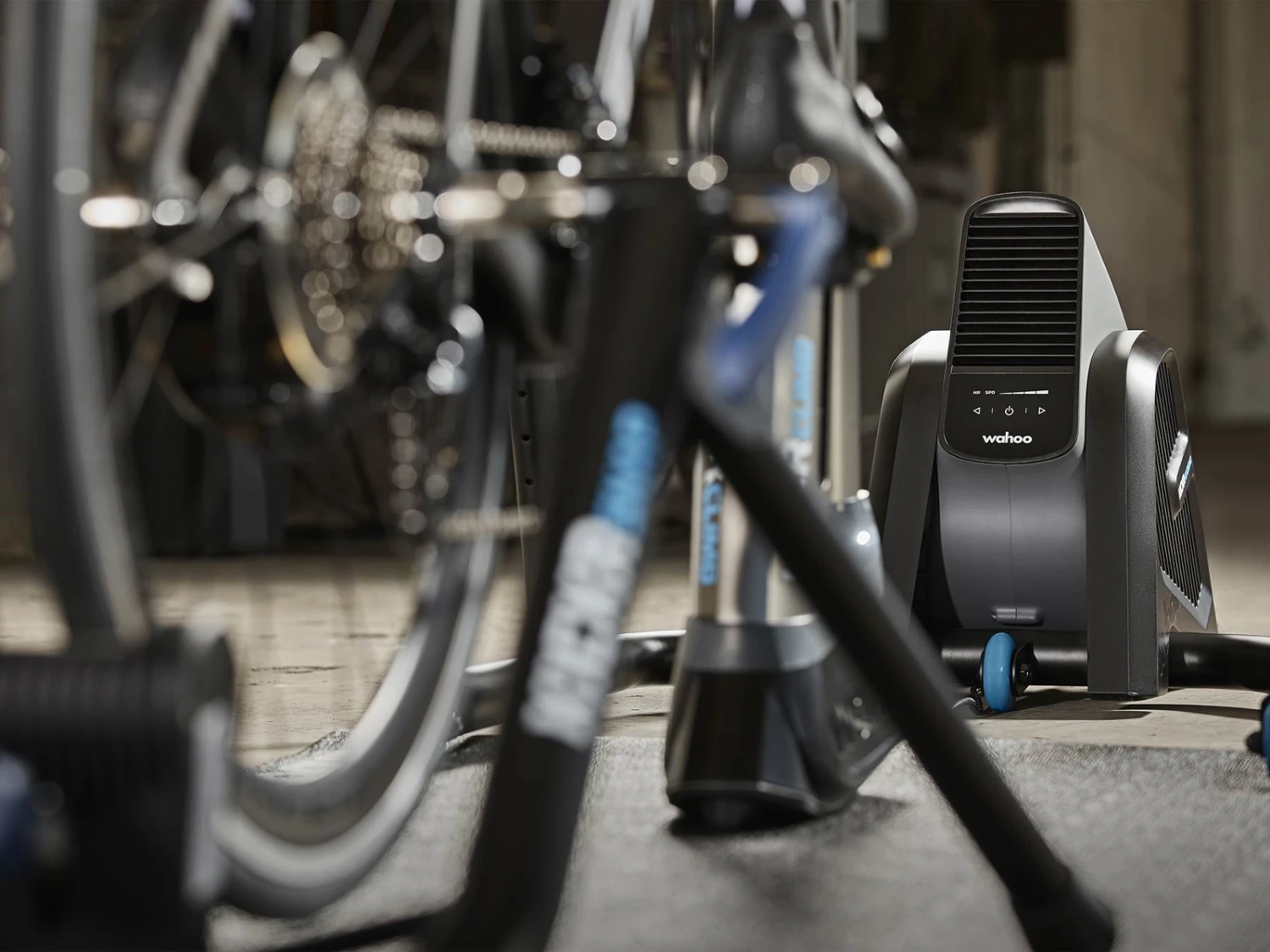 WAHOO FITNESS Ventilateur Intelligent Bluetooth Kickr Headwind 9 WAHOO FITNESS Ventilateur Intelligent Bluetooth Kickr Headwind – Image 7