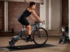 WAHOO FITNESS Ventilateur Intelligent Bluetooth Kickr Headwind 18 WAHOO FITNESS Ventilateur Intelligent Bluetooth Kickr Headwind -Équipement Vélo wahoo fitness ventilateur intelligent bluetooth kickr headwind 7